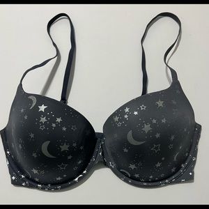 Victoria’s Secret Stars & Moon Perfect Shape Bra
34DD